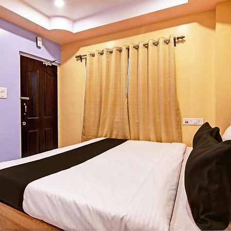 Super Collection O Mahal Hotel Kolkata Exterior photo